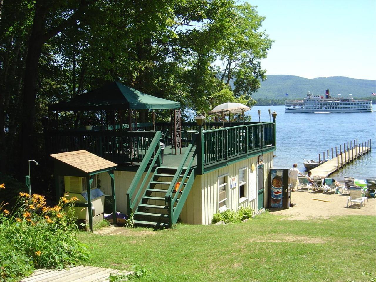 The Juliana Resort Lake George Exterior photo