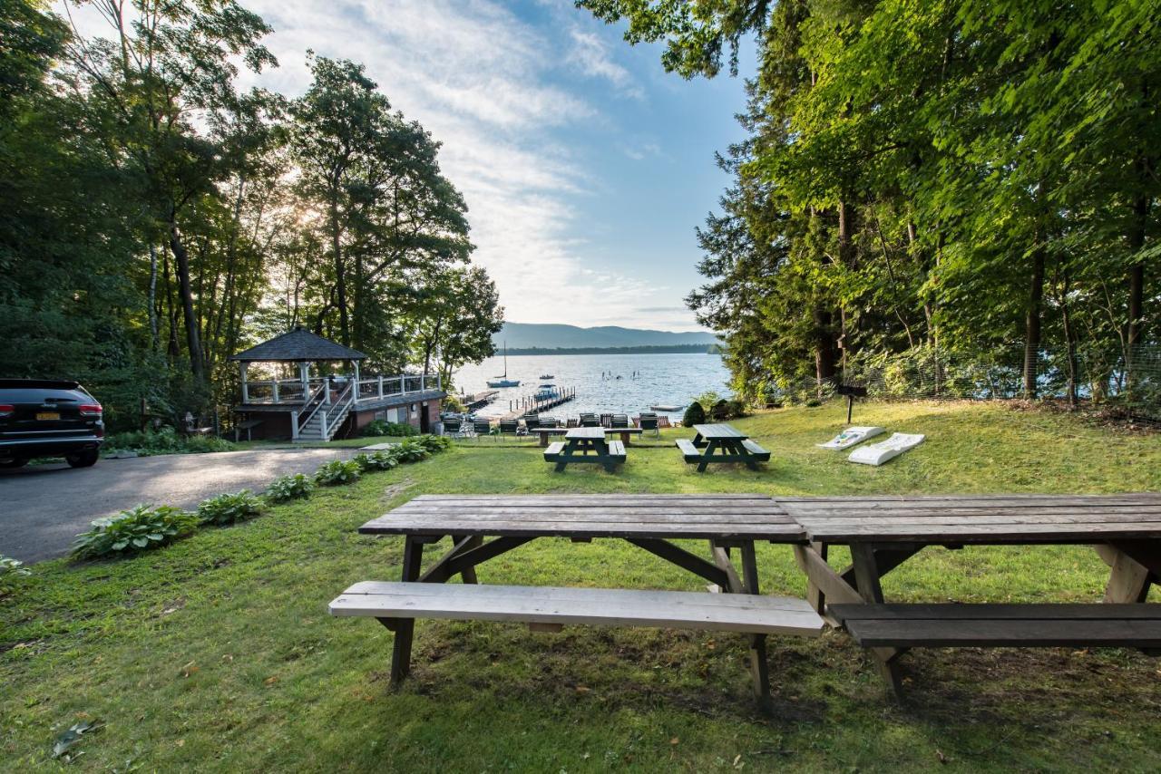 The Juliana Resort Lake George Exterior photo